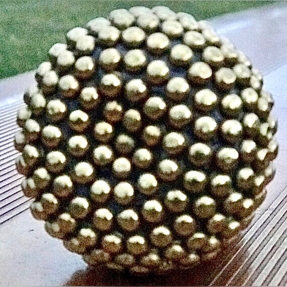 Vintage Mid Century Decorative Bronze Brass Hobnail Studded Metal Figural Pear - Picture 2 of 10